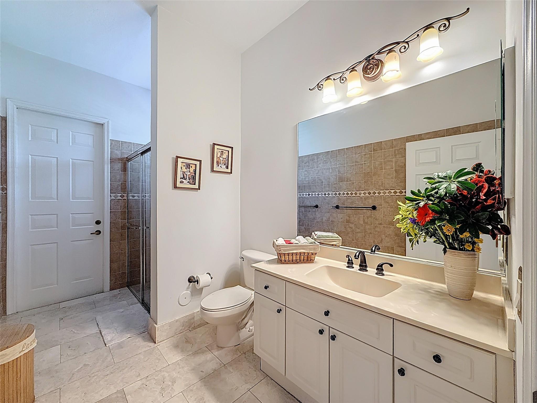Weston Hills-Victoria P. - Residential