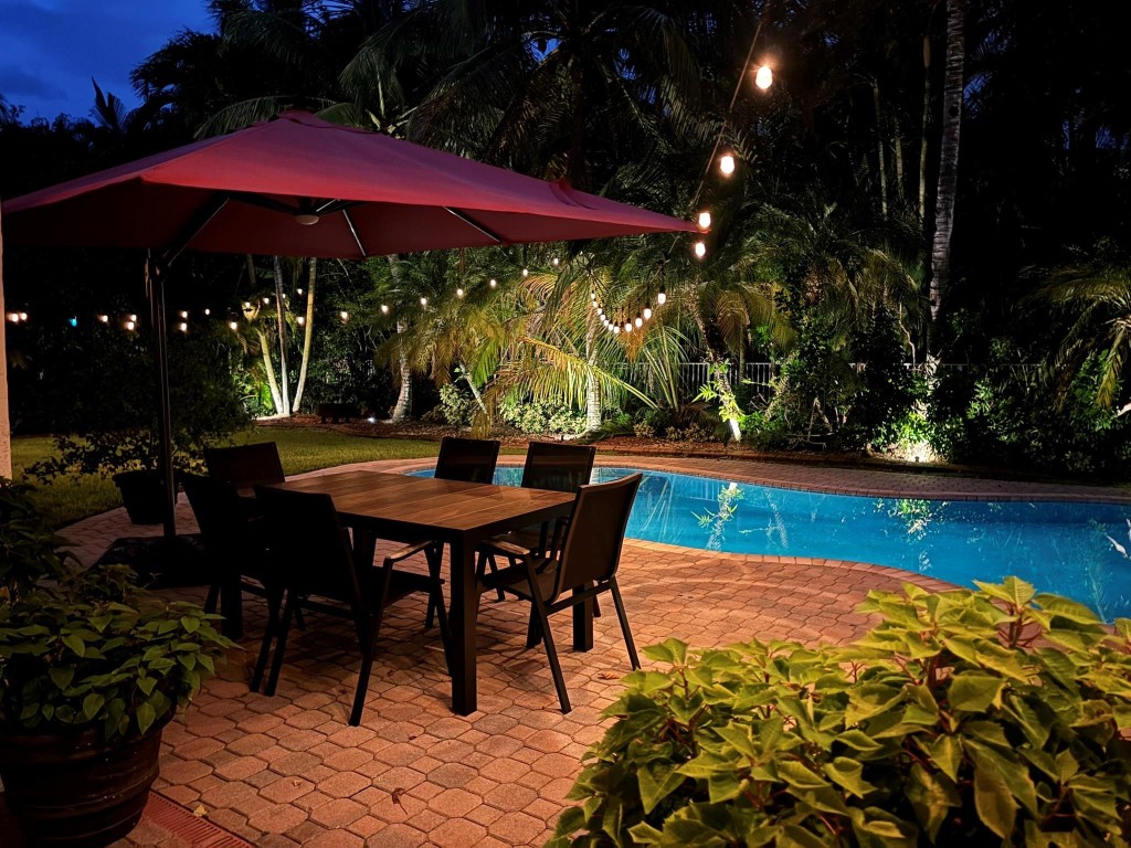 Weston Hills-Victoria P. - Residential