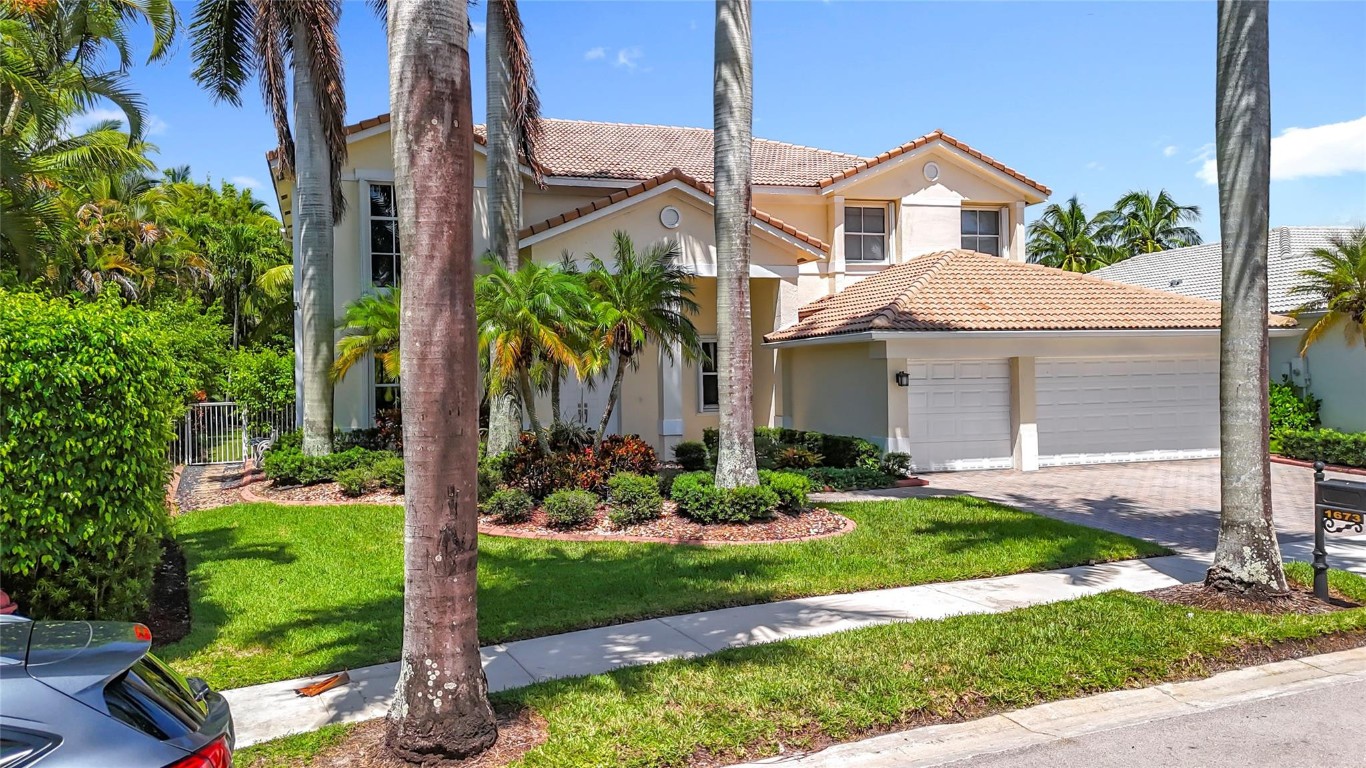 Weston Hills-Victoria P. - Residential