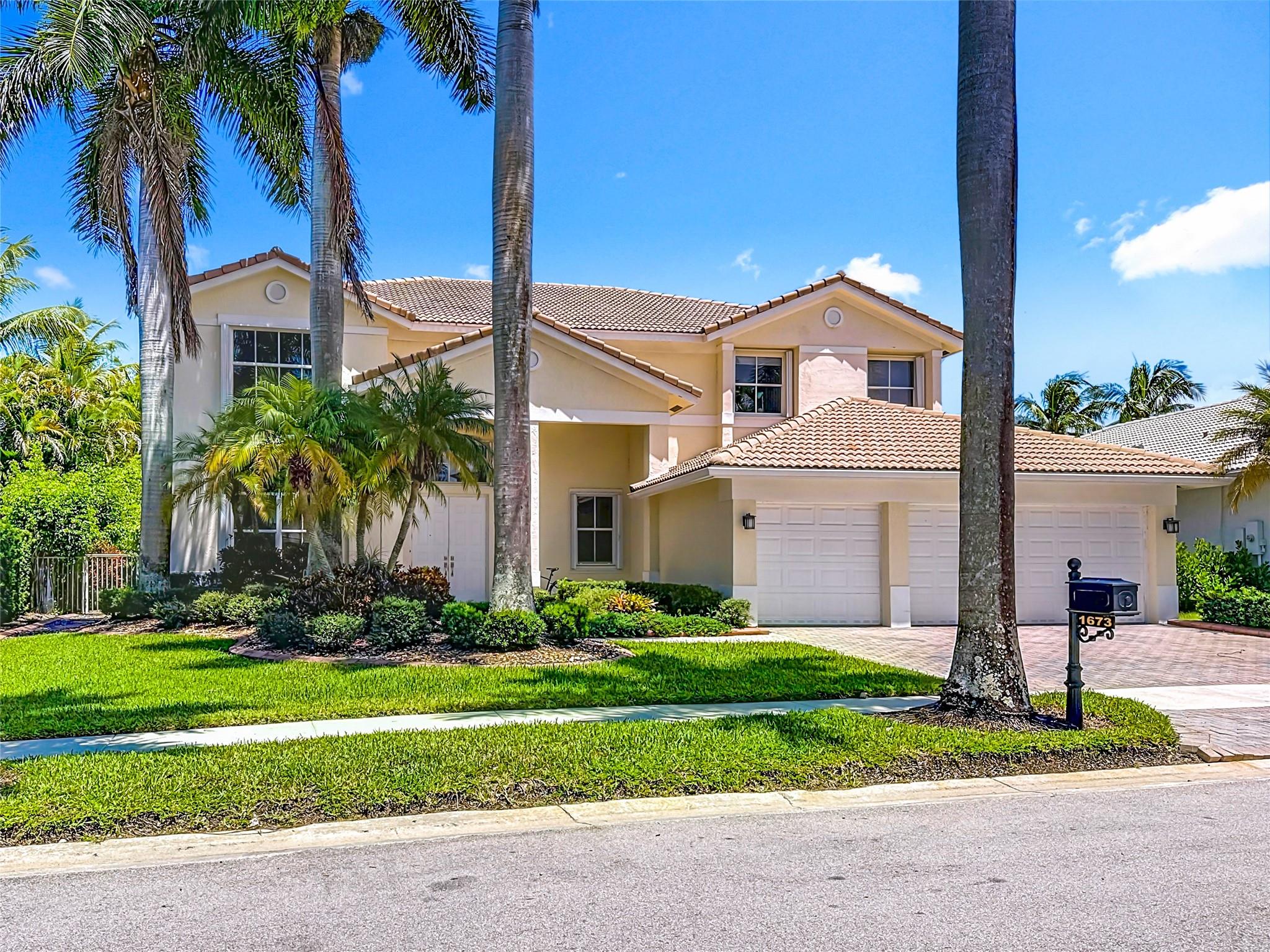 Weston Hills-Victoria P. - Residential