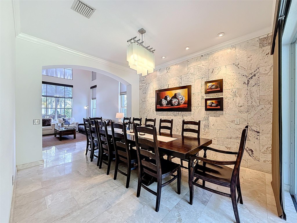 Weston Hills-Victoria P. - Residential