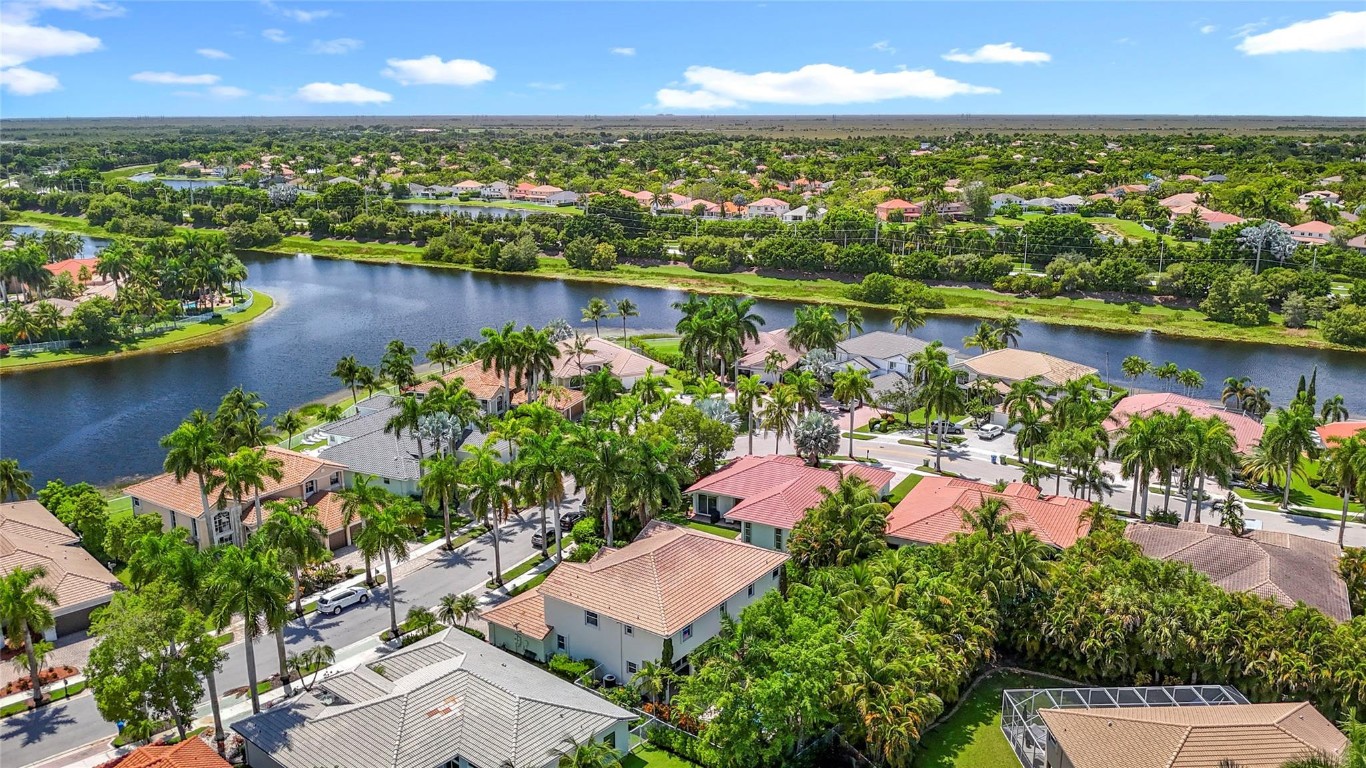 Weston Hills-Victoria P. - Residential