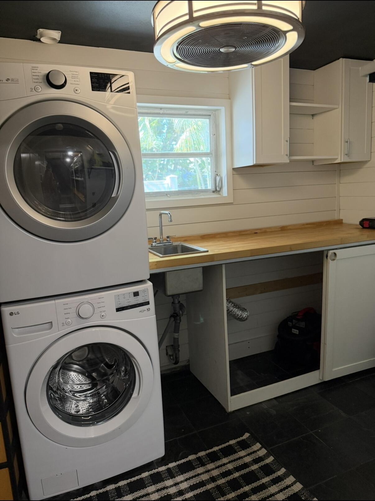 RIVERSIDE DRIVE PARK SEC A - Residential