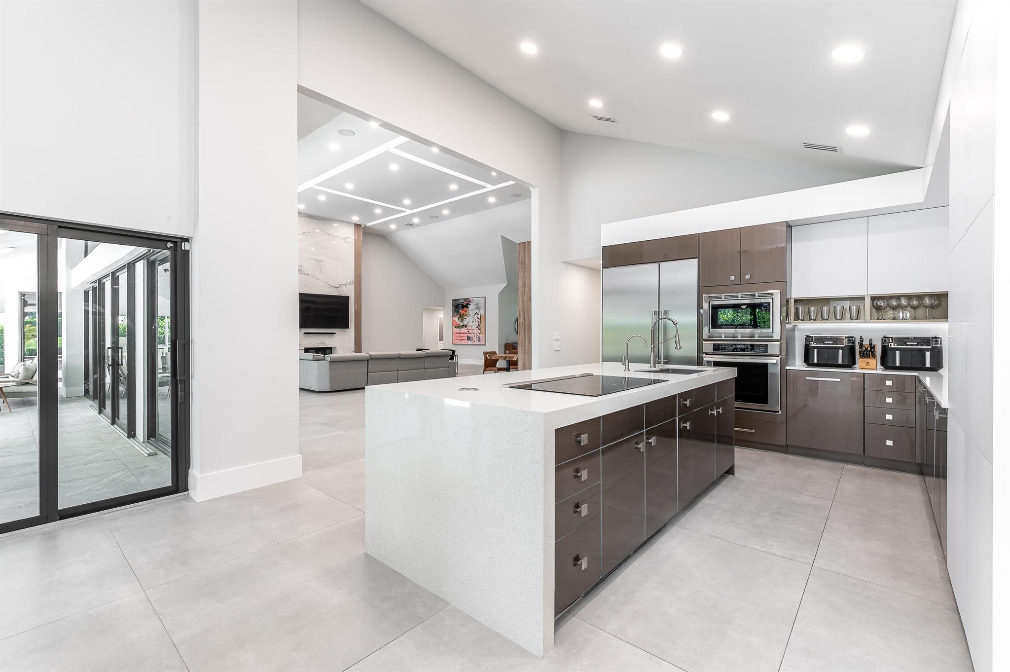 Delaire Country Club - Residential