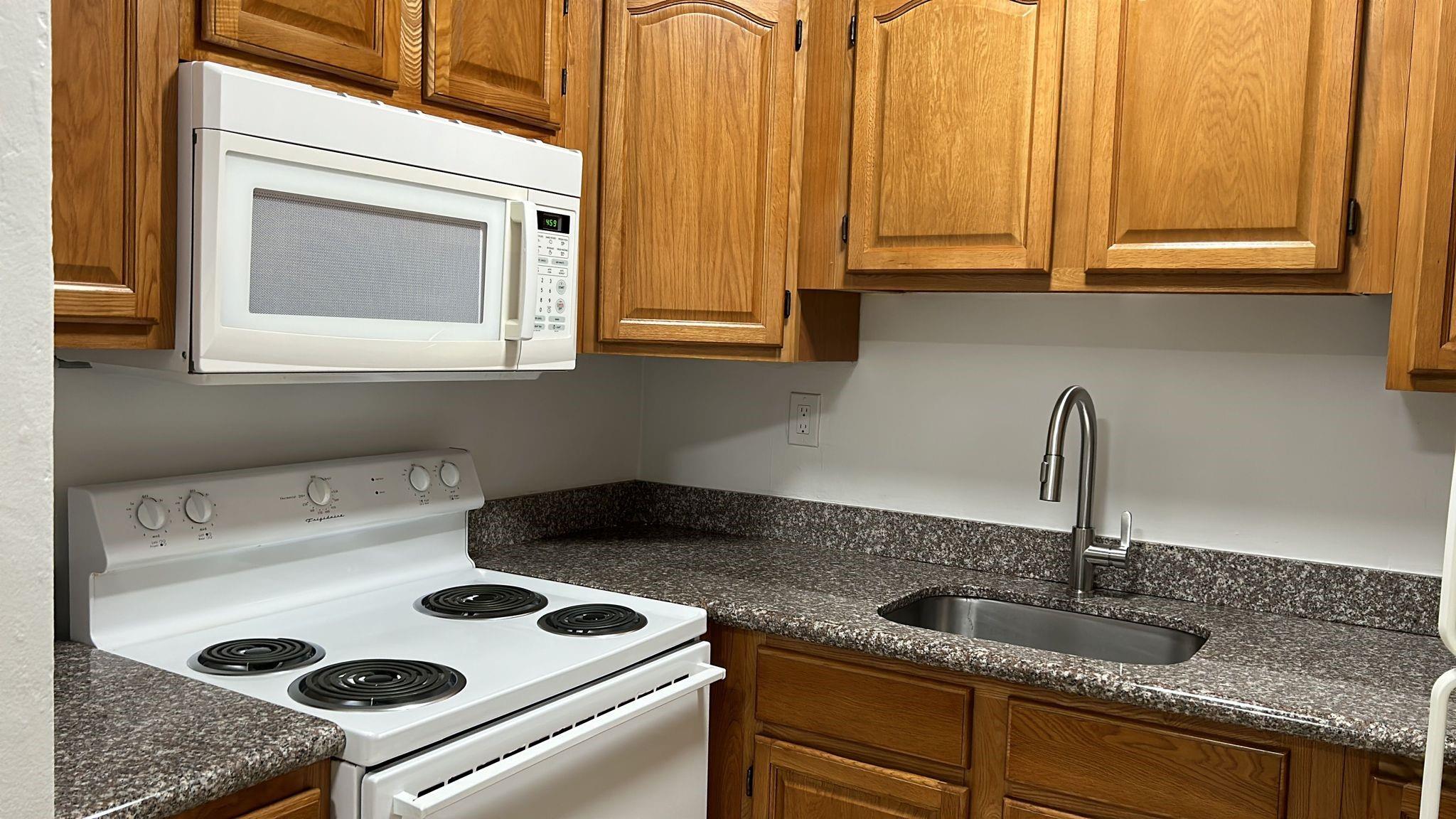 Ocean Ridge Resub Of Blk - Residential Lease