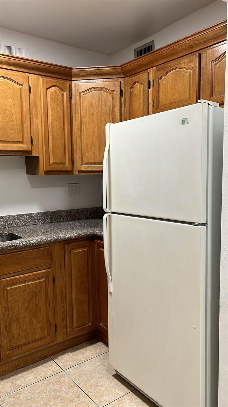 Ocean Ridge Resub Of Blk - Residential Lease