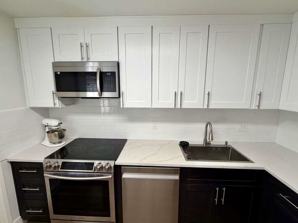 No 27 Palm-Aire Country C - Residential Lease