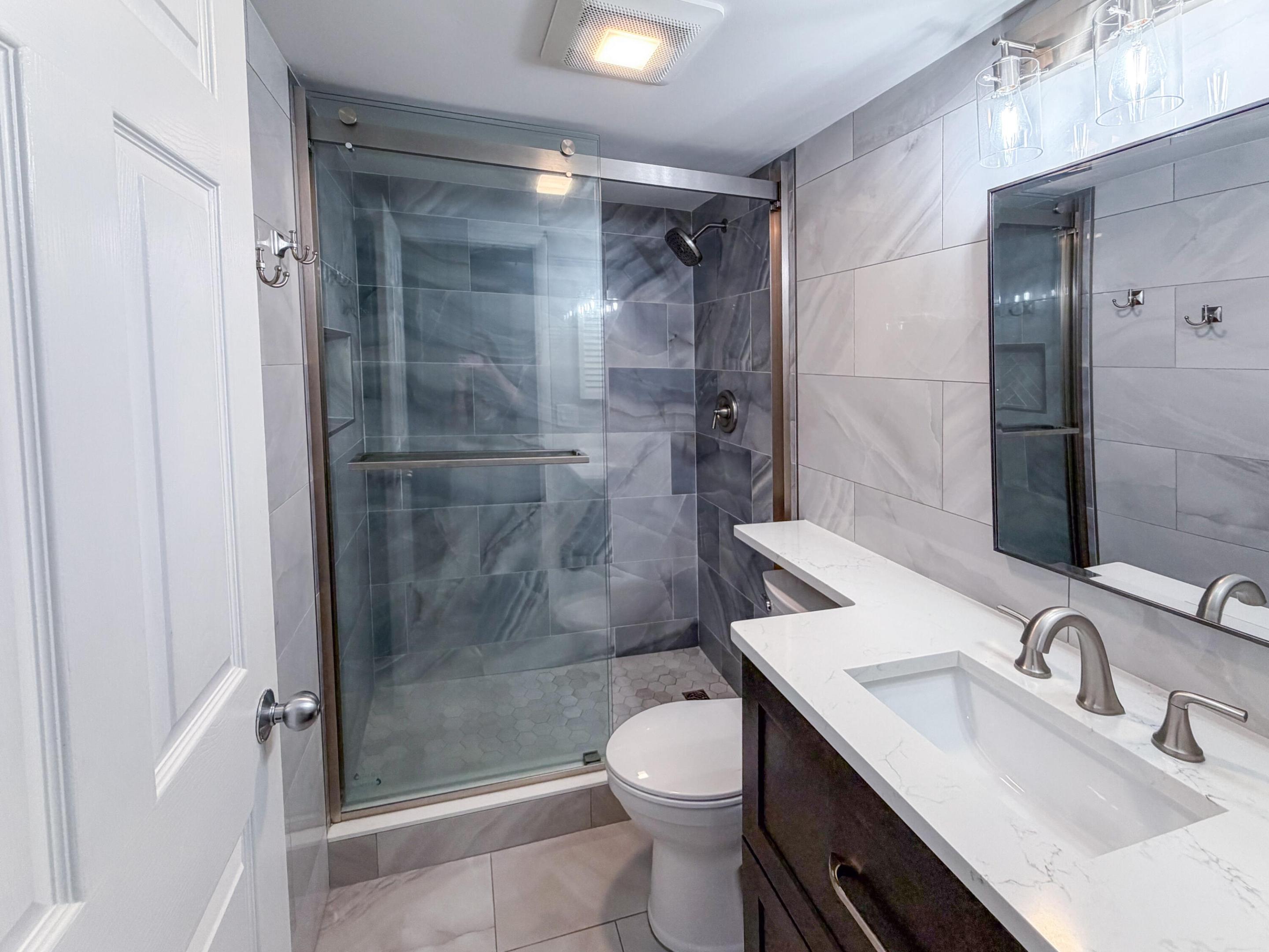 ATLANTIS III BY THE SEA, A CONDOMINIUM - Residential Lease