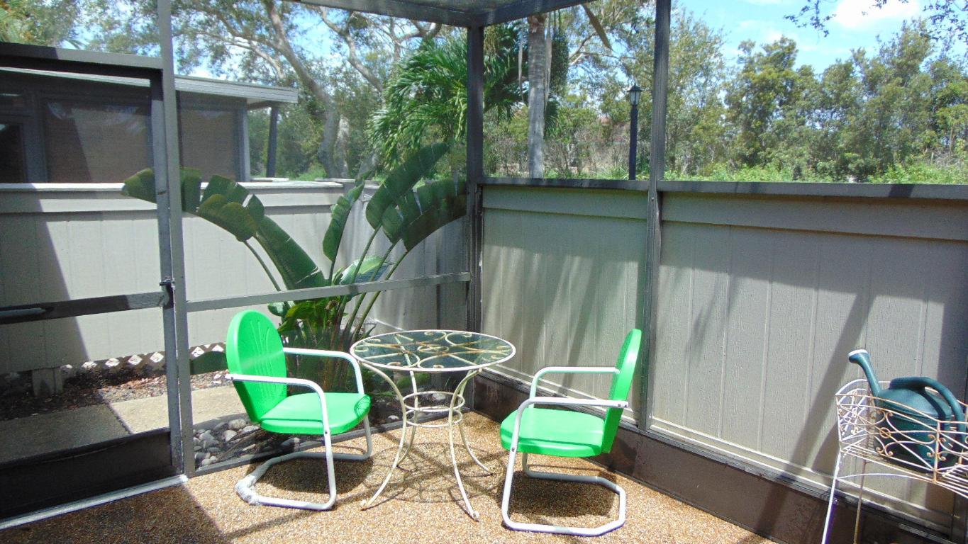 CINNAMON TREE - Residential