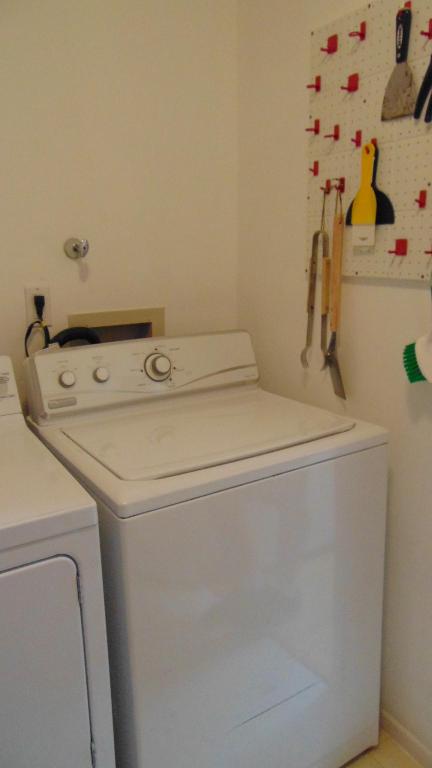 CINNAMON TREE - Residential