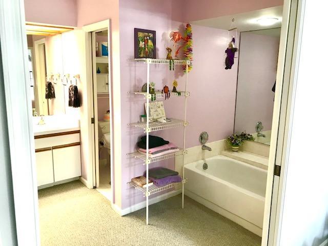 ASPEN GLEN CONDO - Residential