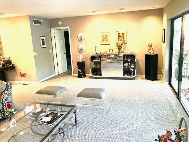 ASPEN GLEN CONDO - Residential