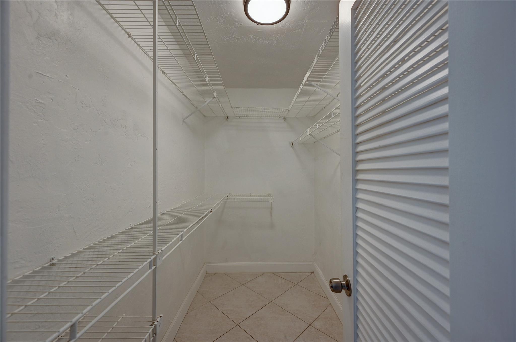 WESTWOOD COMMUNITY 2 - Residential Lease