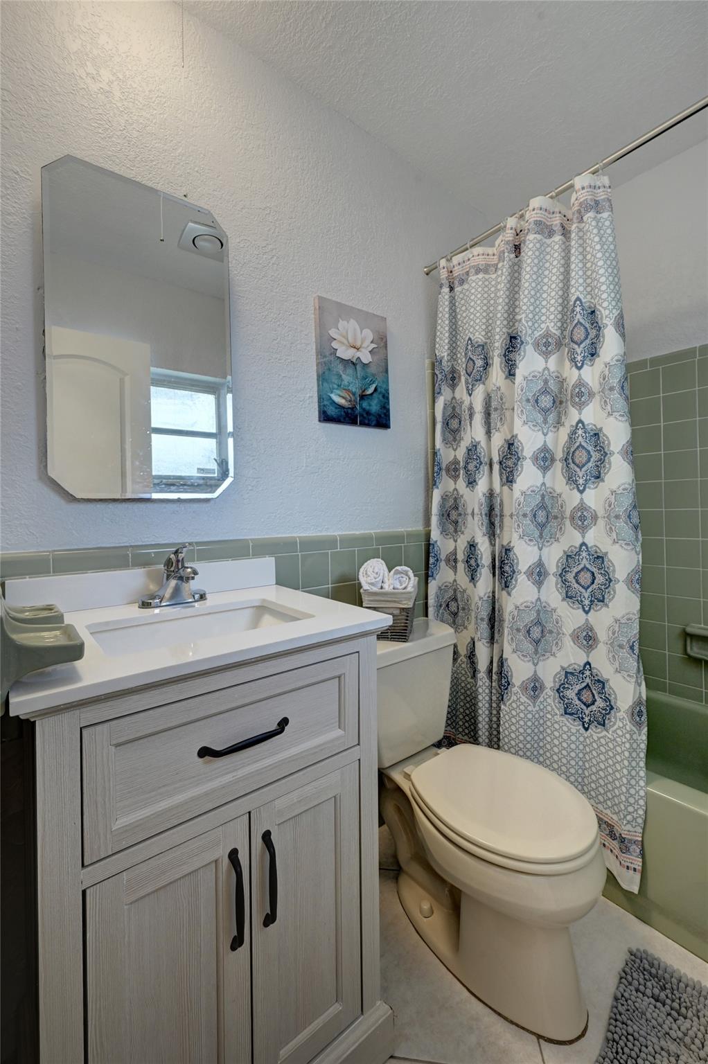 WESTWOOD COMMUNITY 2 - Residential Lease