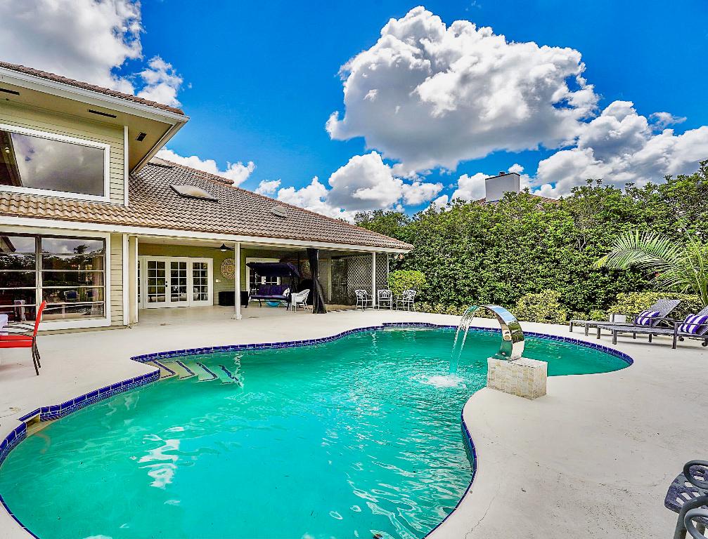PGA RESORT COMMUNITY 6 - Residential