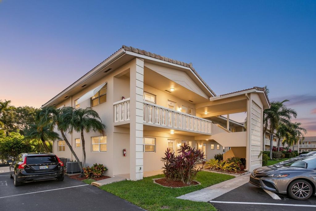 Photo of 2131 NE 42nd Court #212e, Lighthouse Point, FL 33064 (MLS # R11146936)