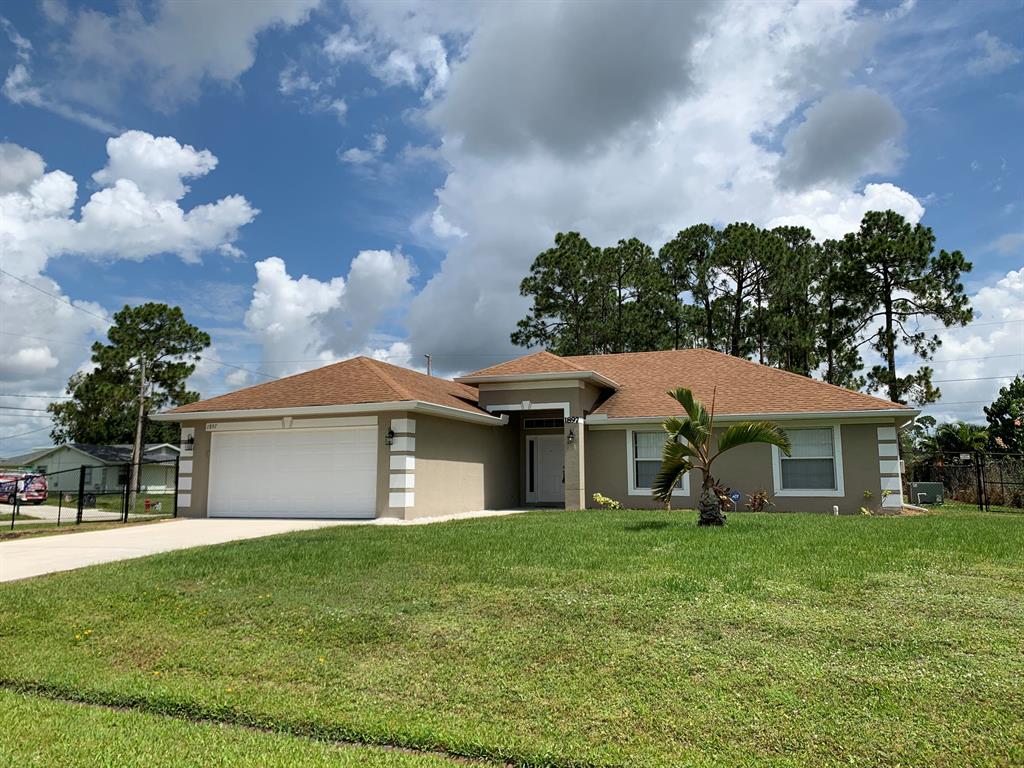 Very nice and move in ready 4 bedroom home located close to Tradition, I-95 and only minutes to the Turnpike. This beautiful home has tile throughout, like new appliances, new ceiling fans and a large fenced in backyard!
