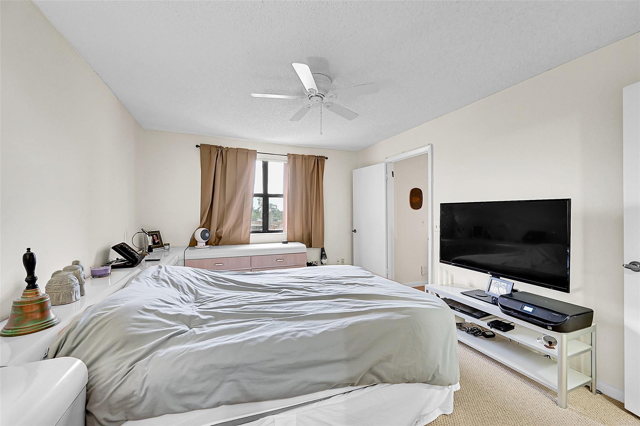 Sunrise Lakes Phase IV - Residential