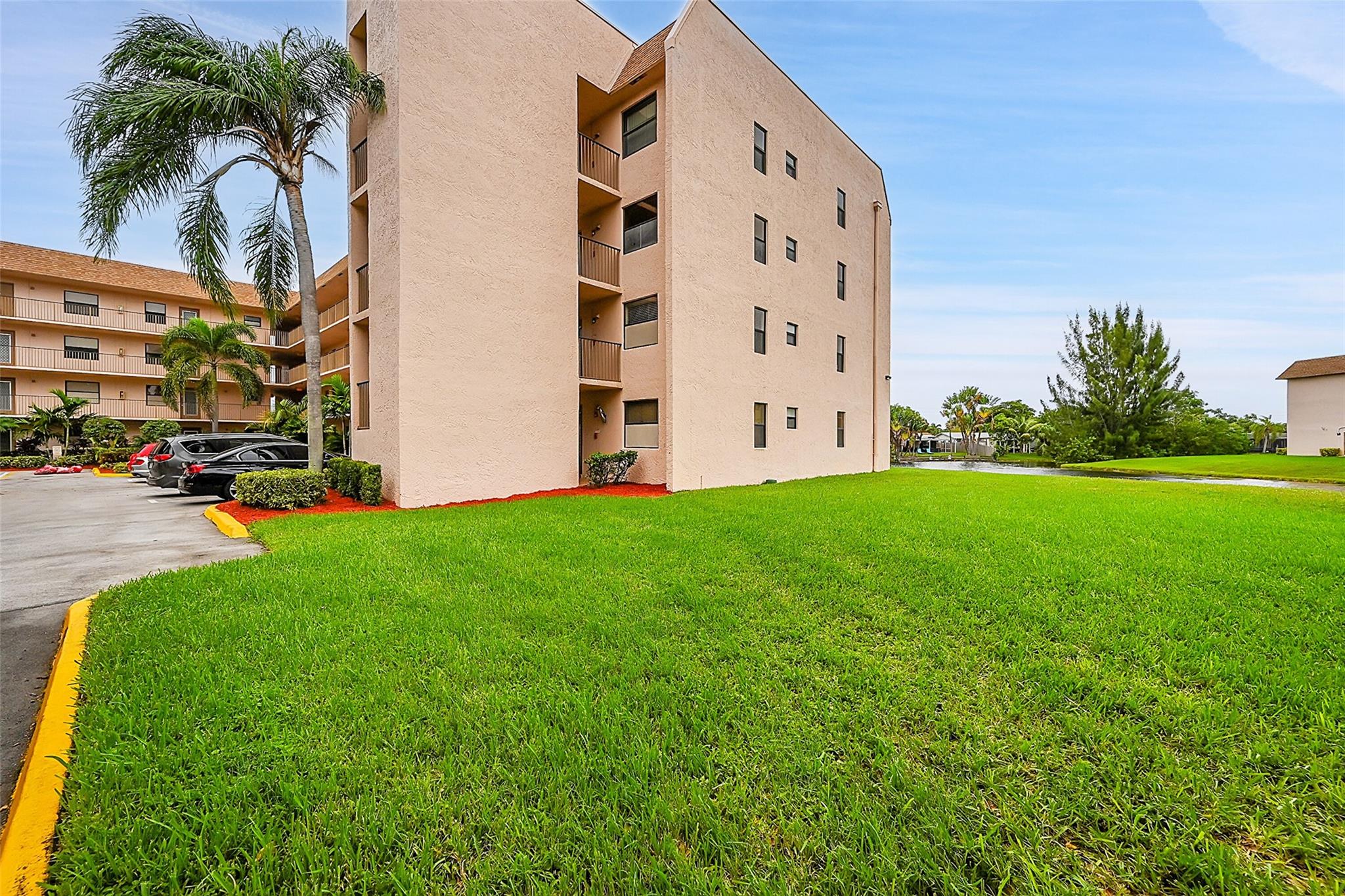 Sunrise Lakes Phase IV - Residential