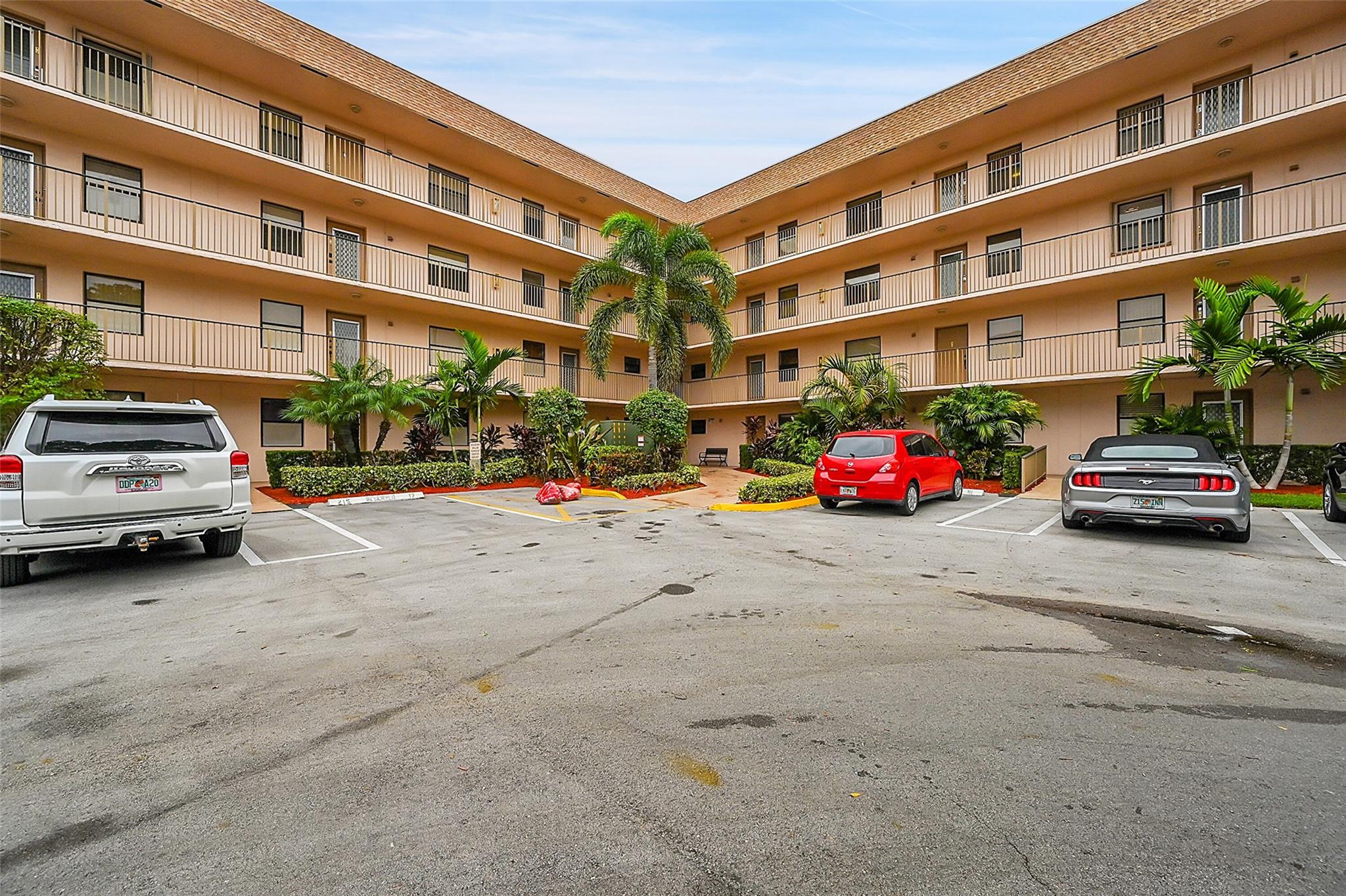 Sunrise Lakes Phase IV - Residential