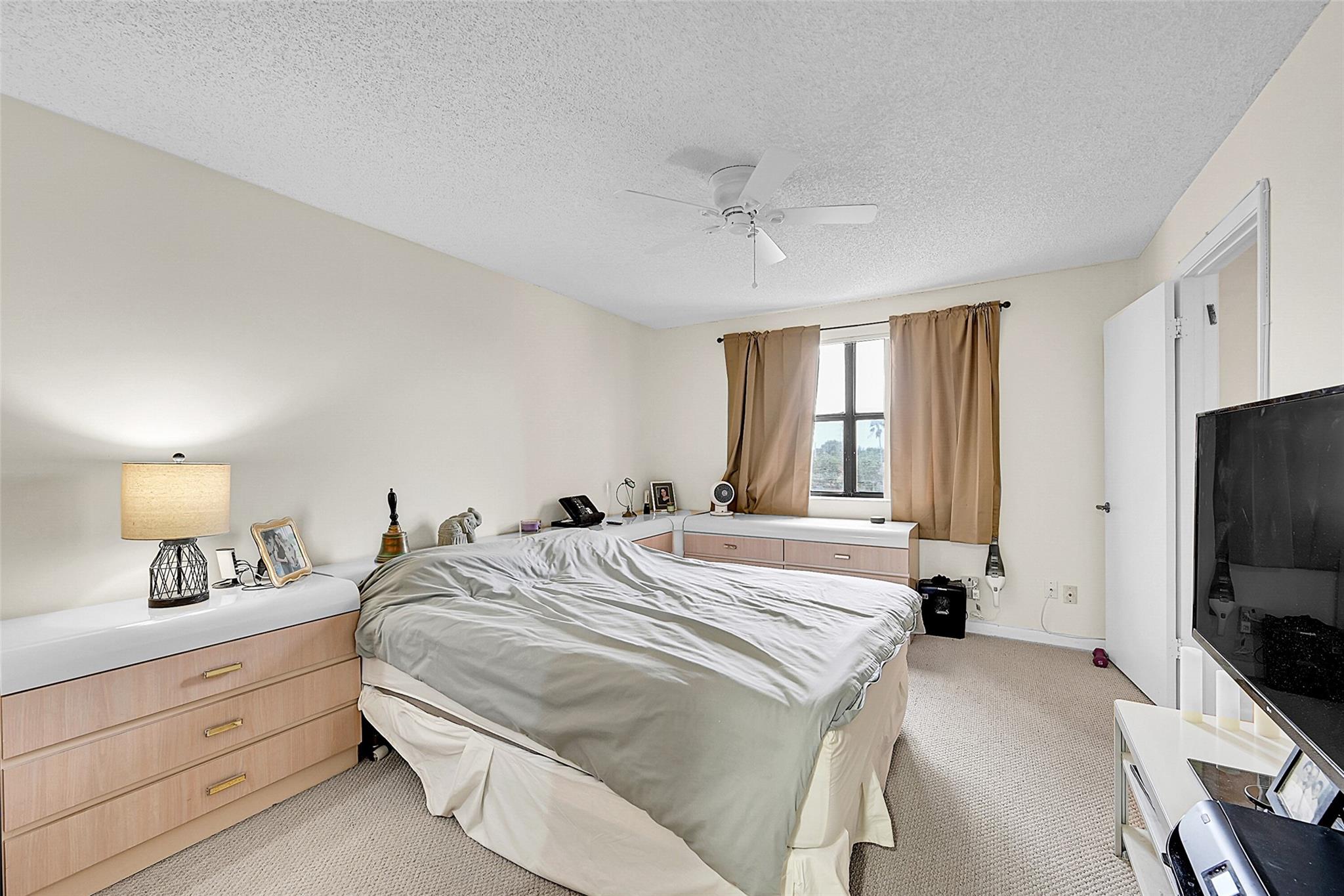 Sunrise Lakes Phase IV - Residential