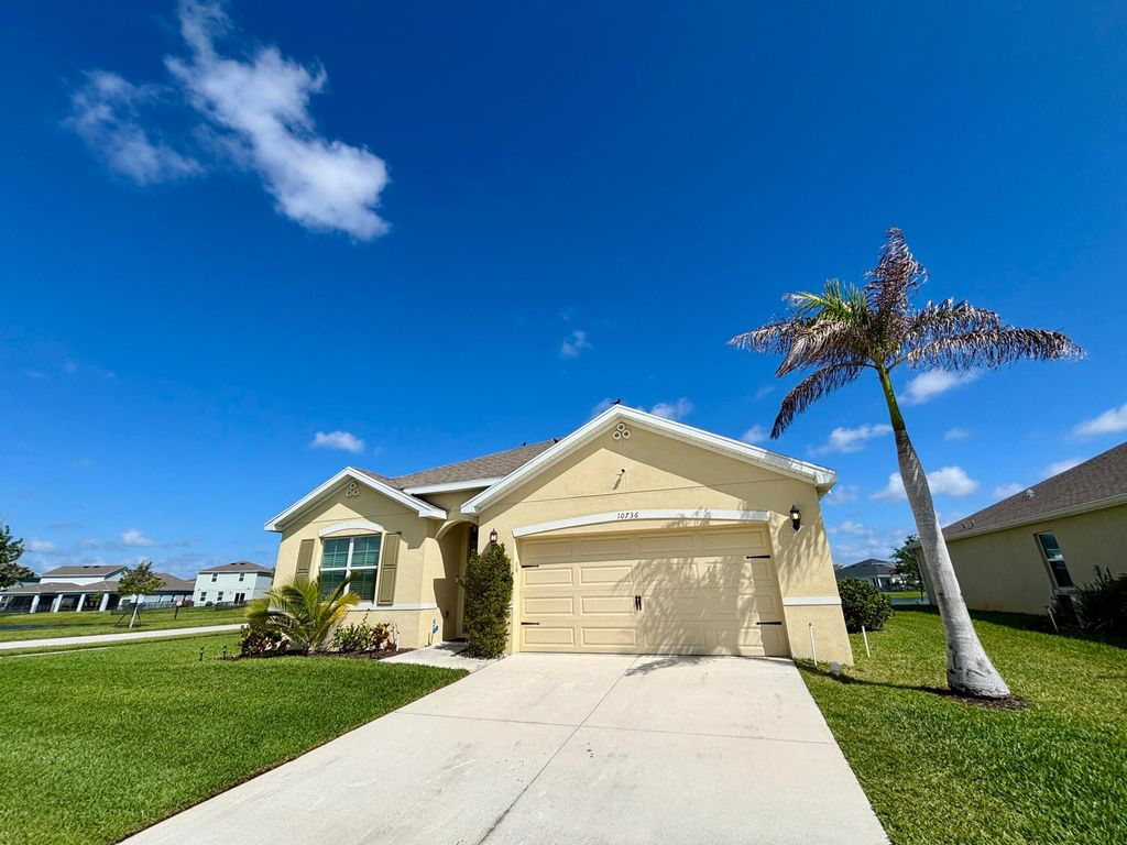 Photo of 10736 SW Prato Way, Port Saint Lucie, FL 34987 (MLS # B26011882)