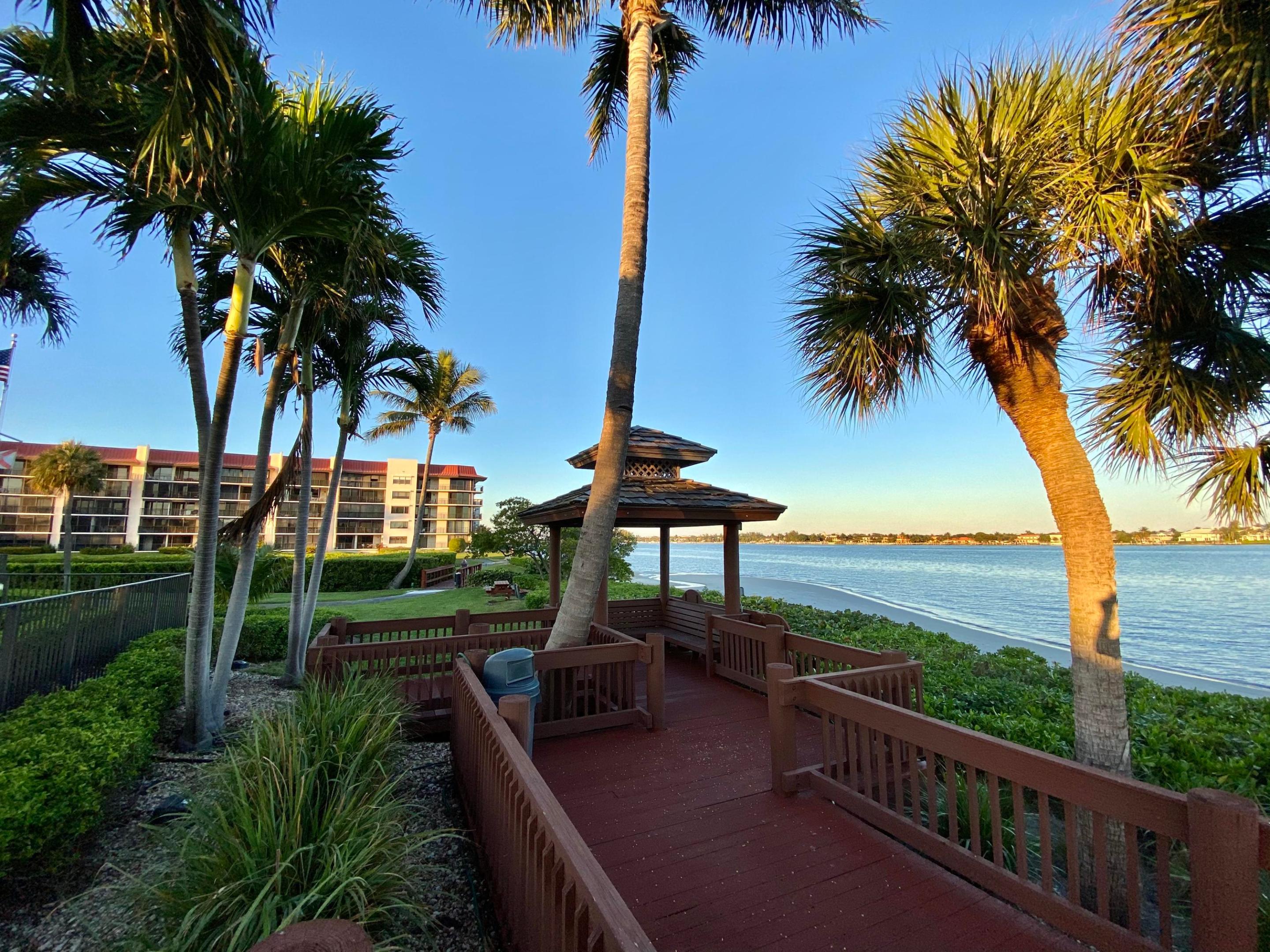 HALF MOON BAY CONDO PH I AND II - Residential