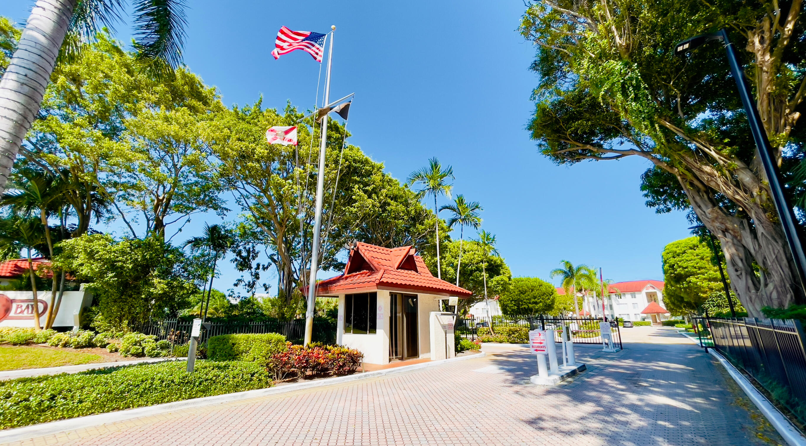 HALF MOON BAY CONDO PH I AND II - Residential