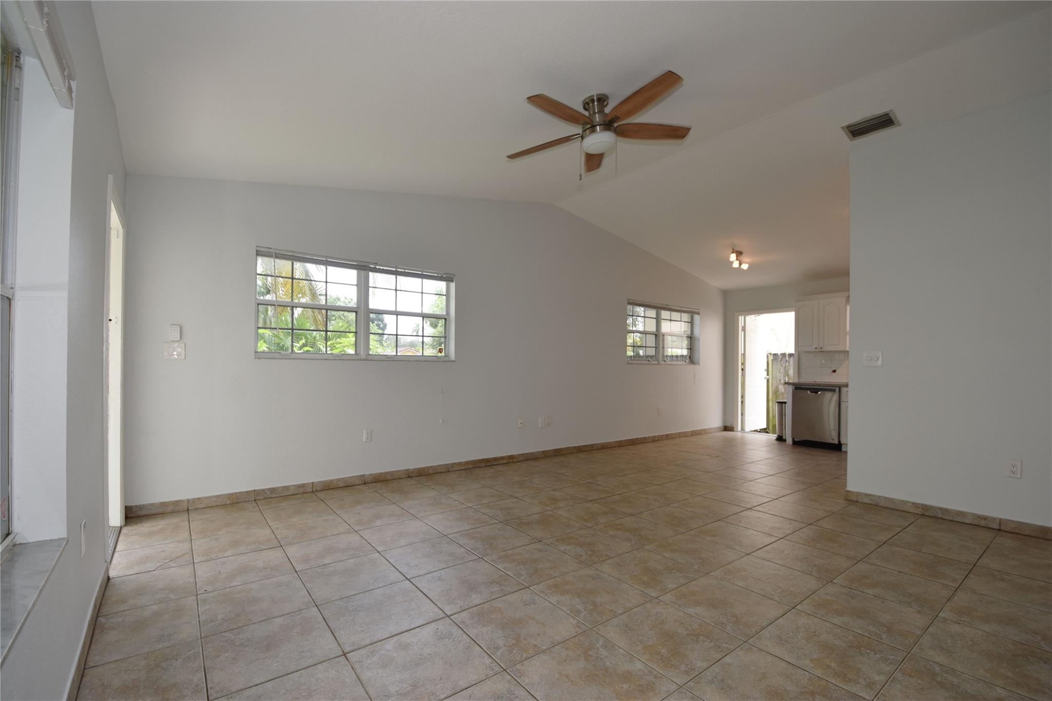 501 SW 17