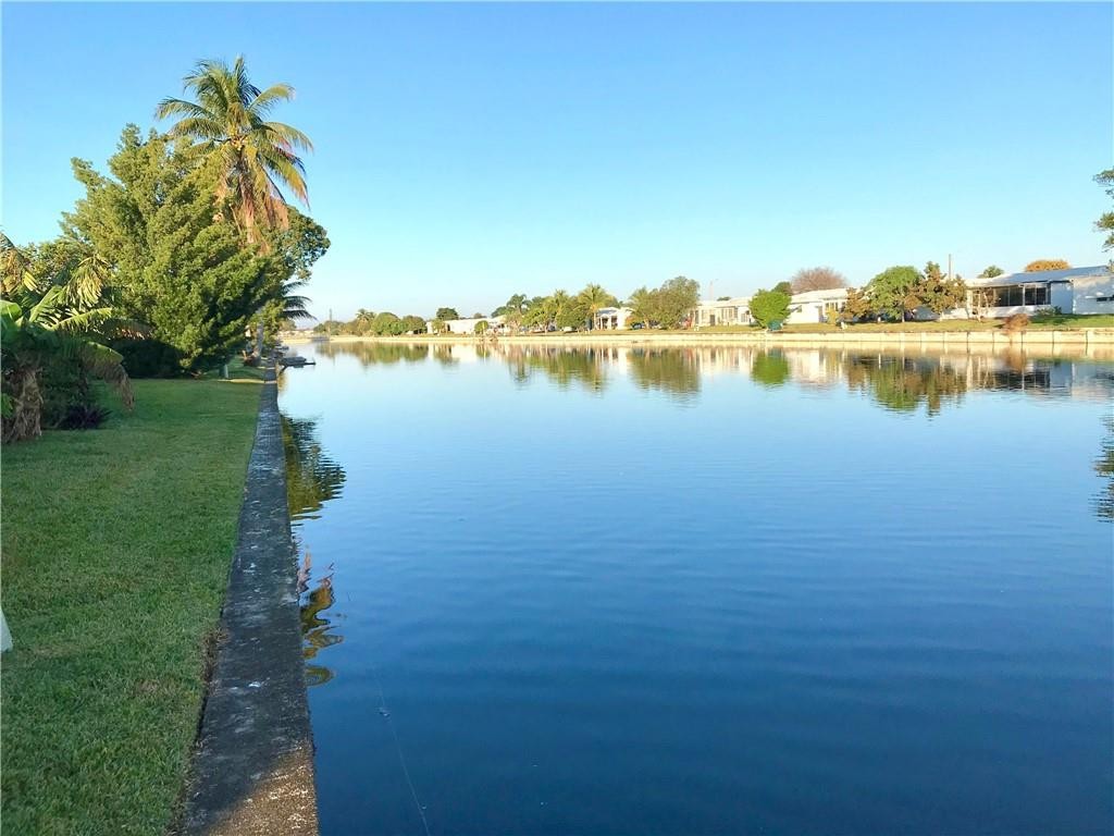 Mainlands Of Tamarac Lake - Residential
