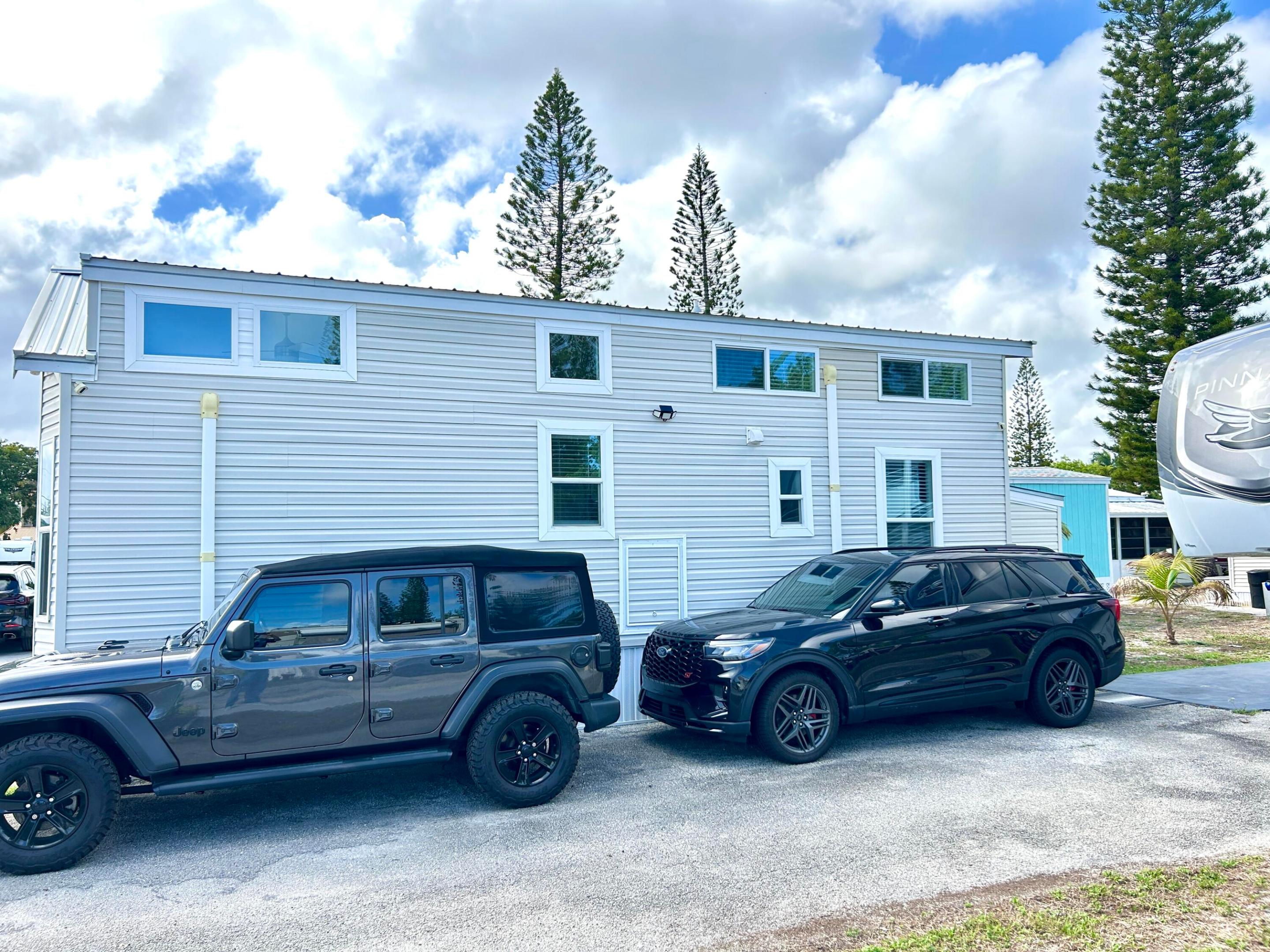 Highland Park RV - Residential