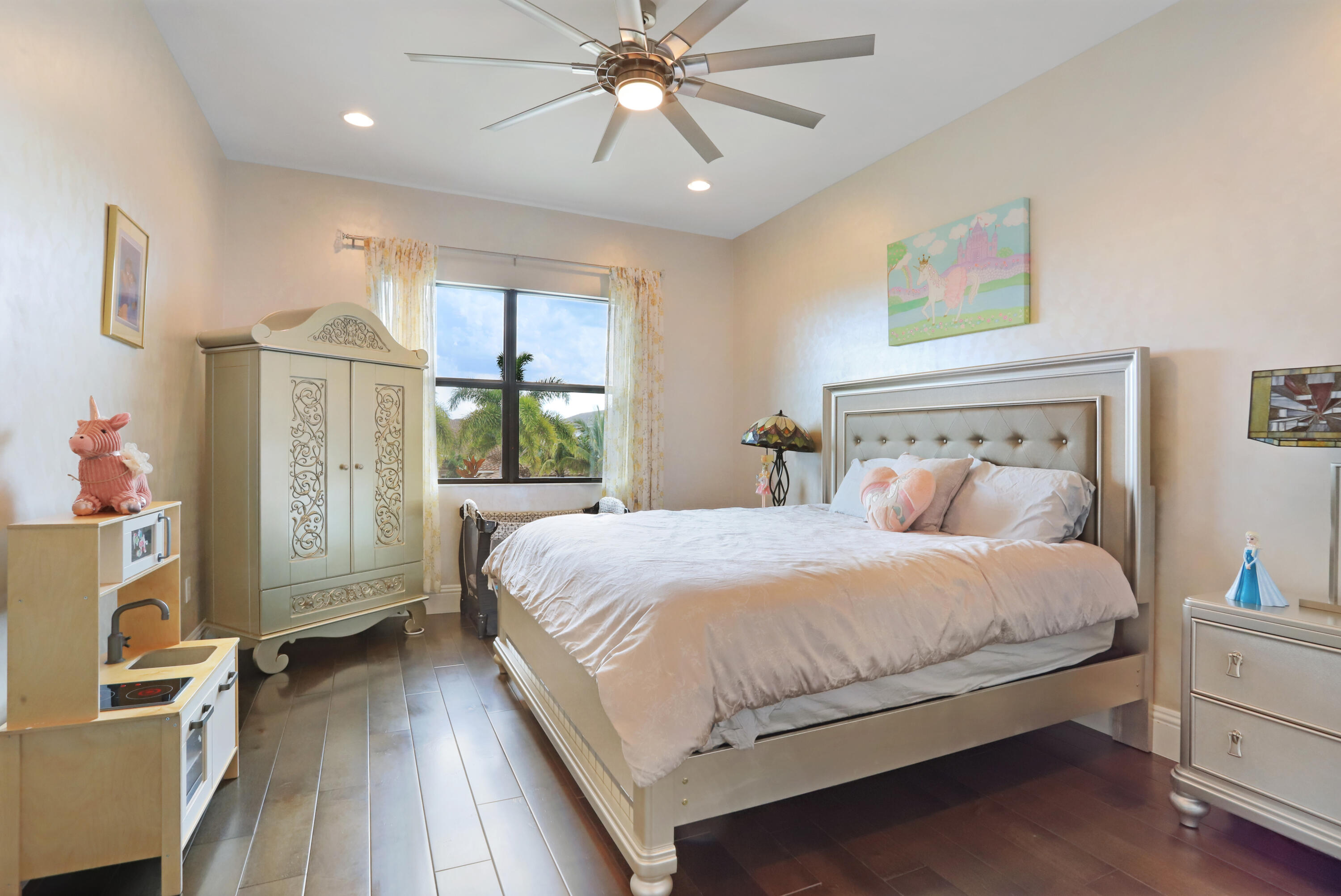 Seven Bridges - Residential