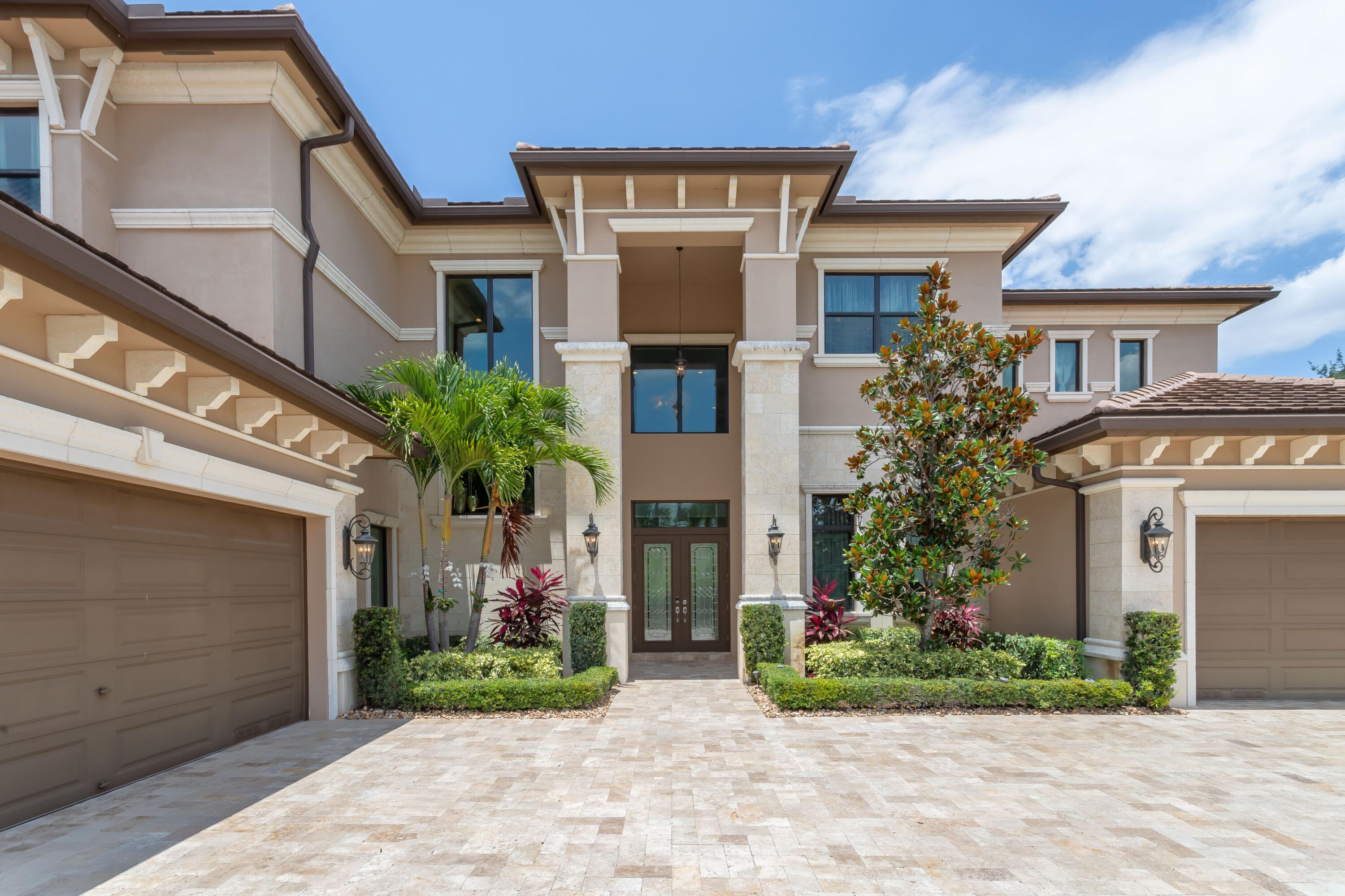 Seven Bridges - Residential