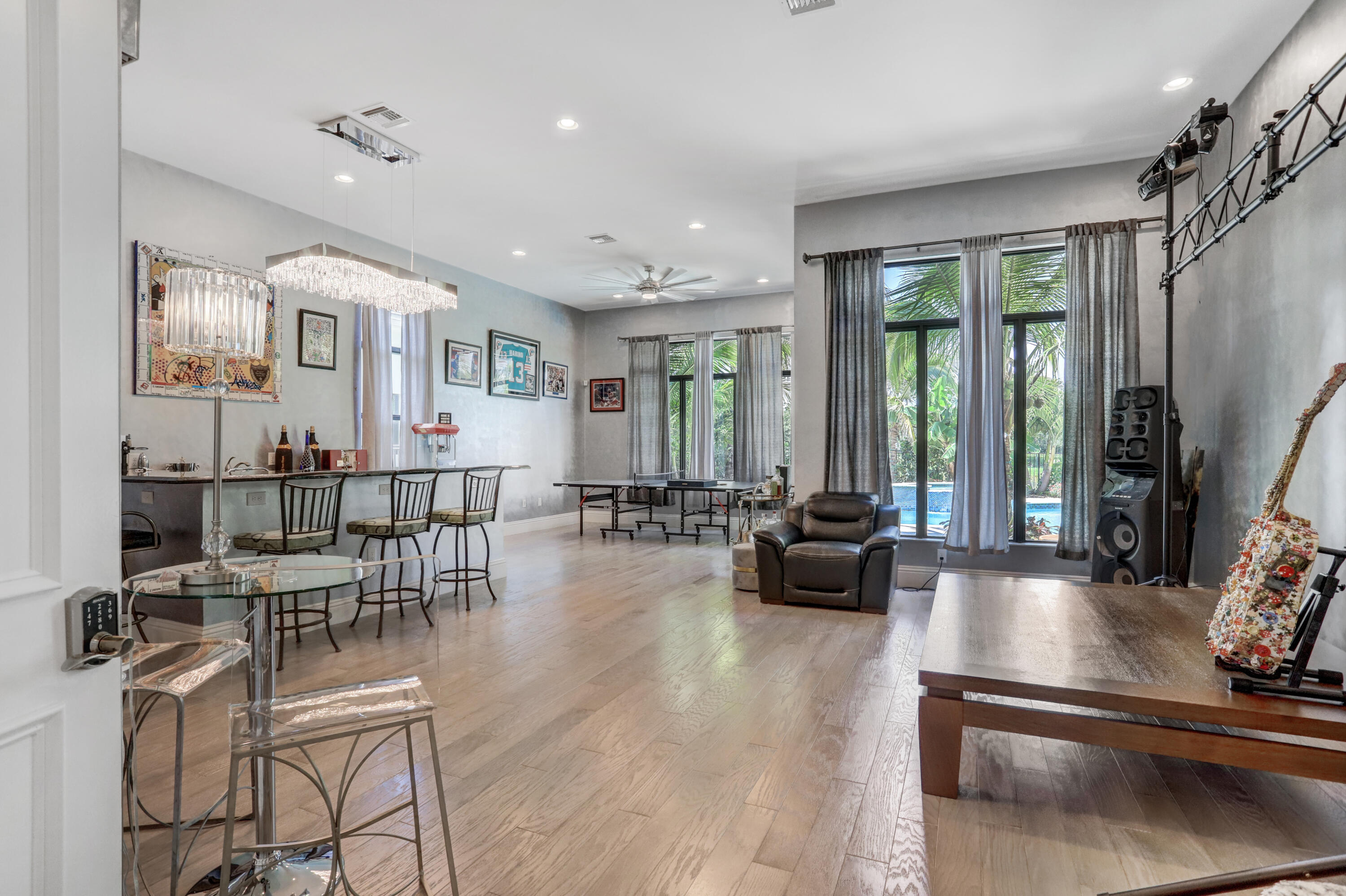 Seven Bridges - Residential