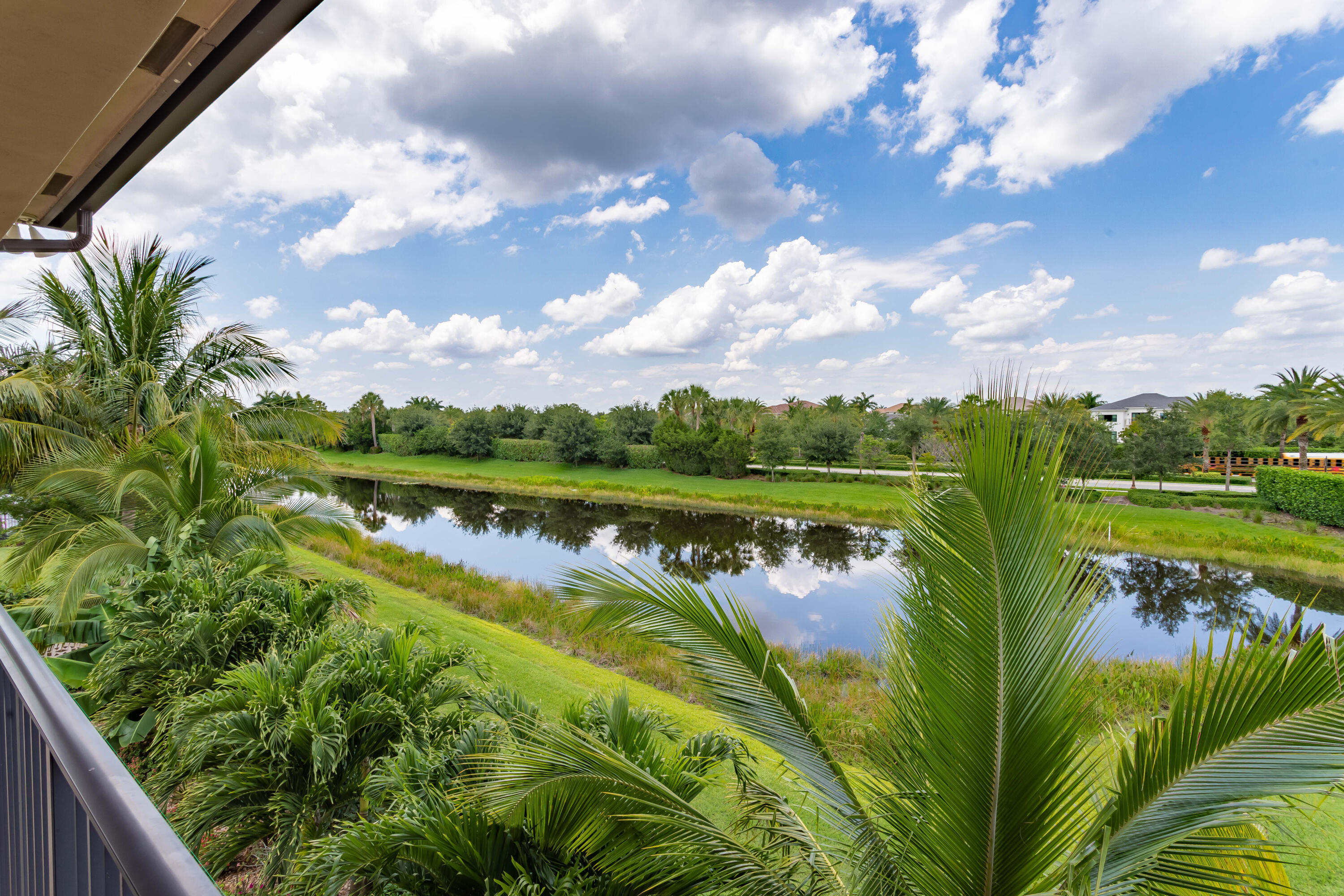 Seven Bridges - Residential