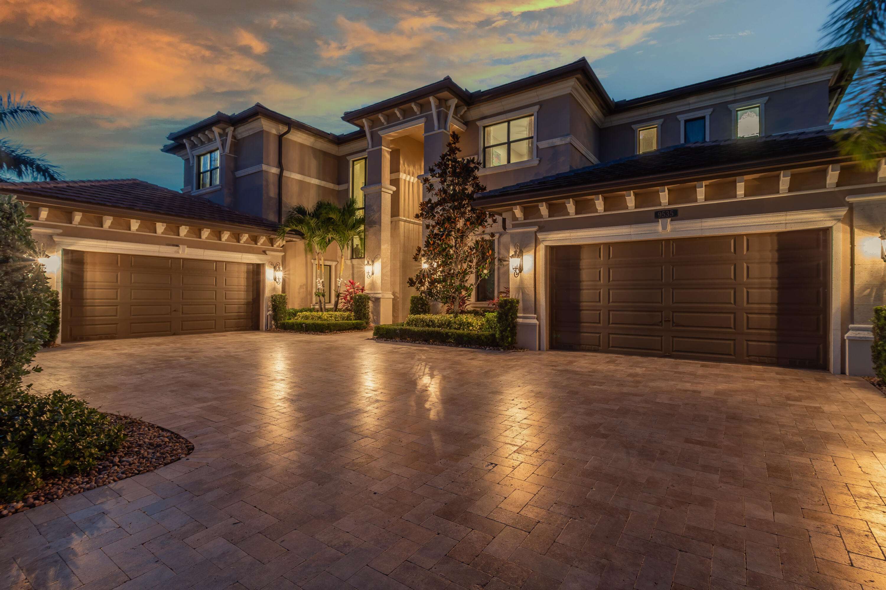 Seven Bridges - Residential