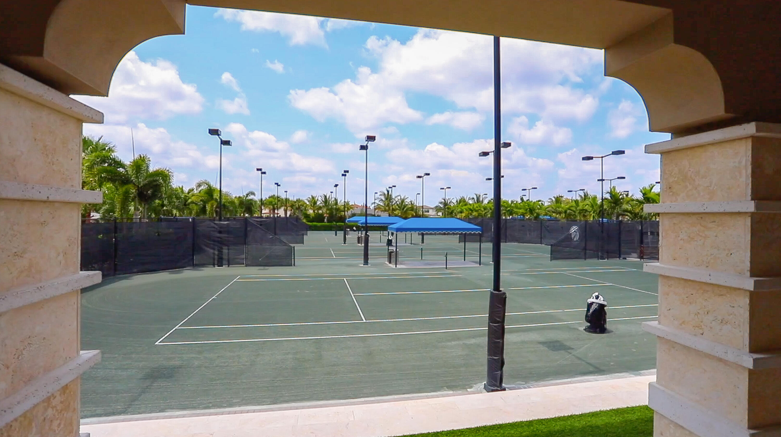 Seven Bridges - Residential