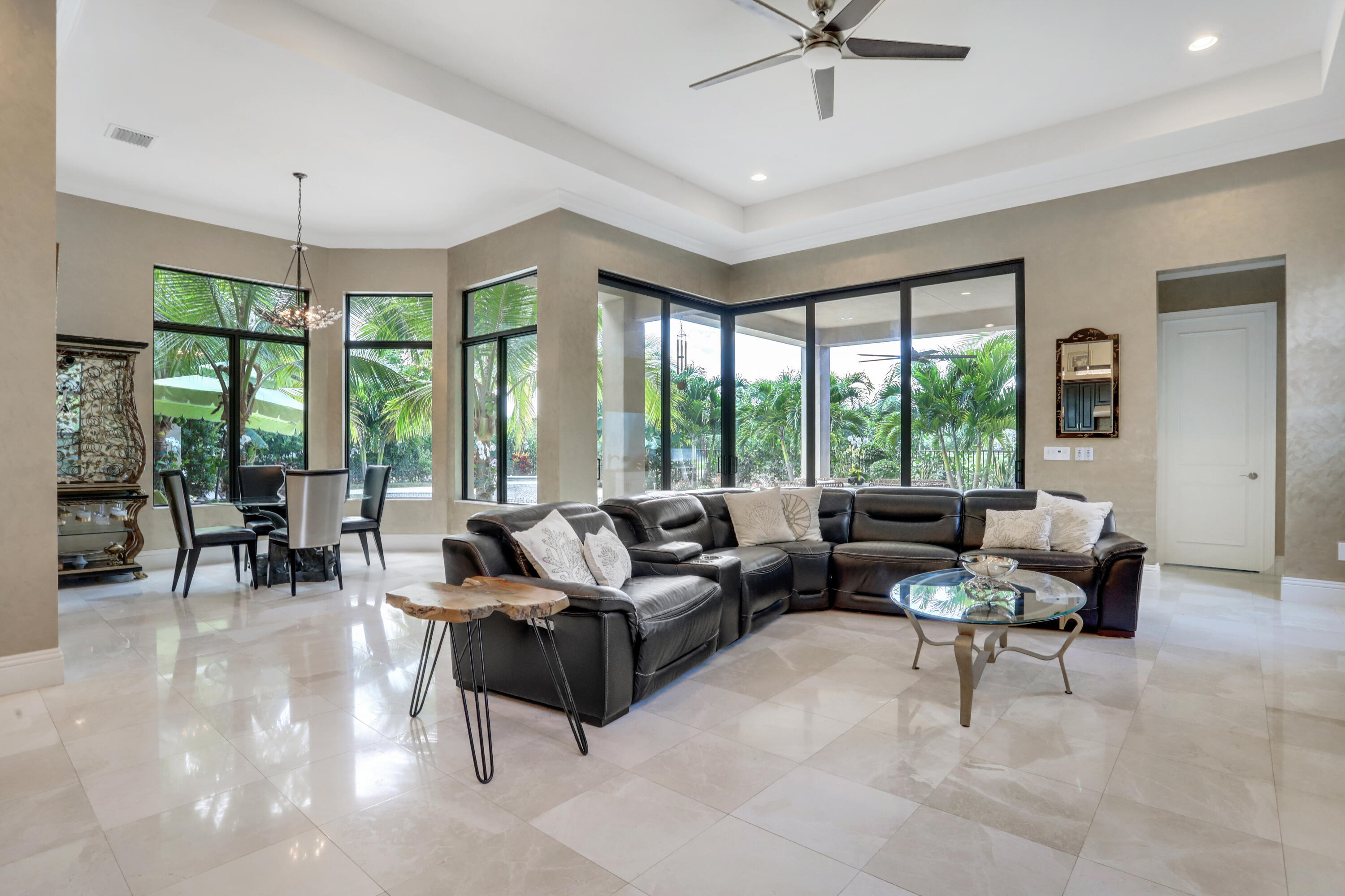 Seven Bridges - Residential