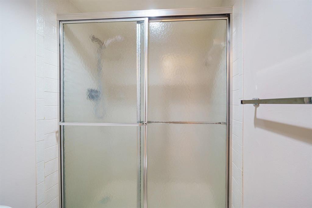 GEMINI CONDO - Residential