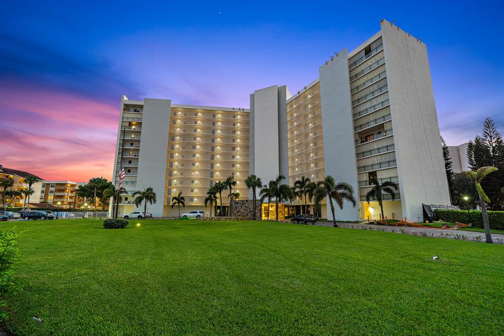 GEMINI CONDO - Residential