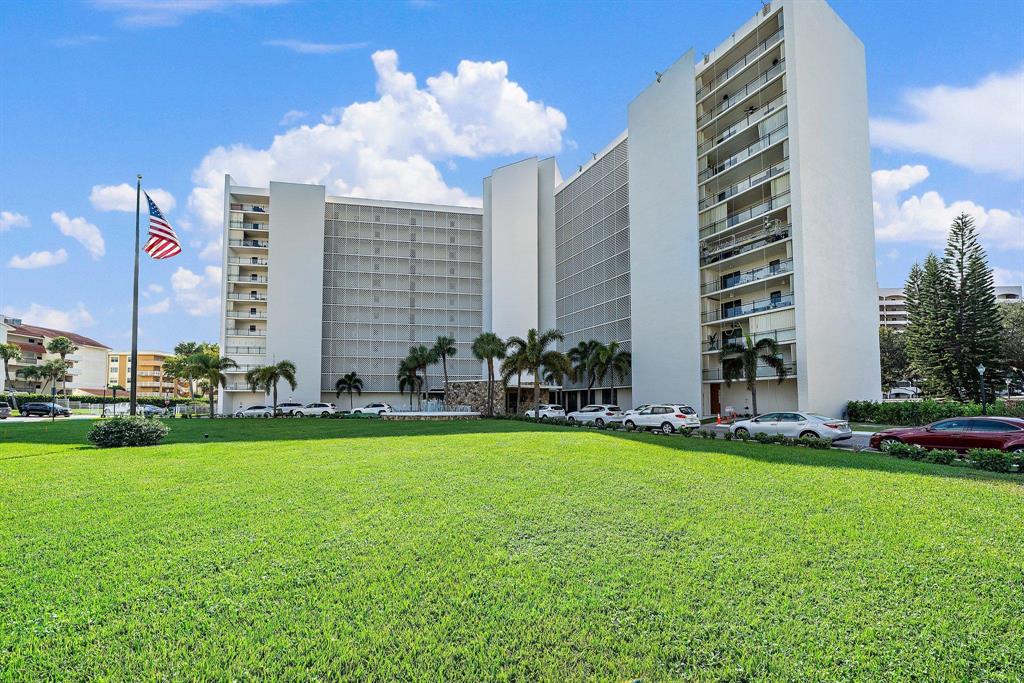 GEMINI CONDO - Residential