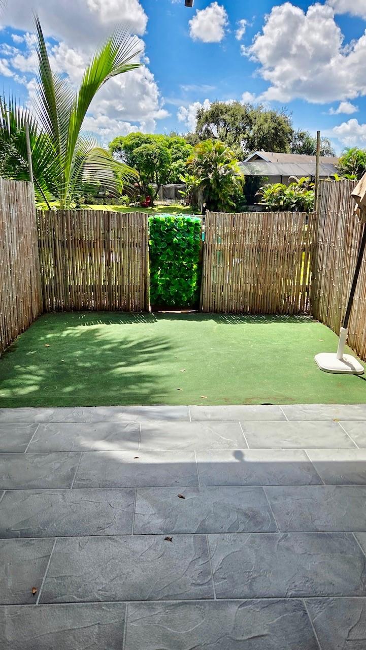 INFANTE PLAT - Residential Lease