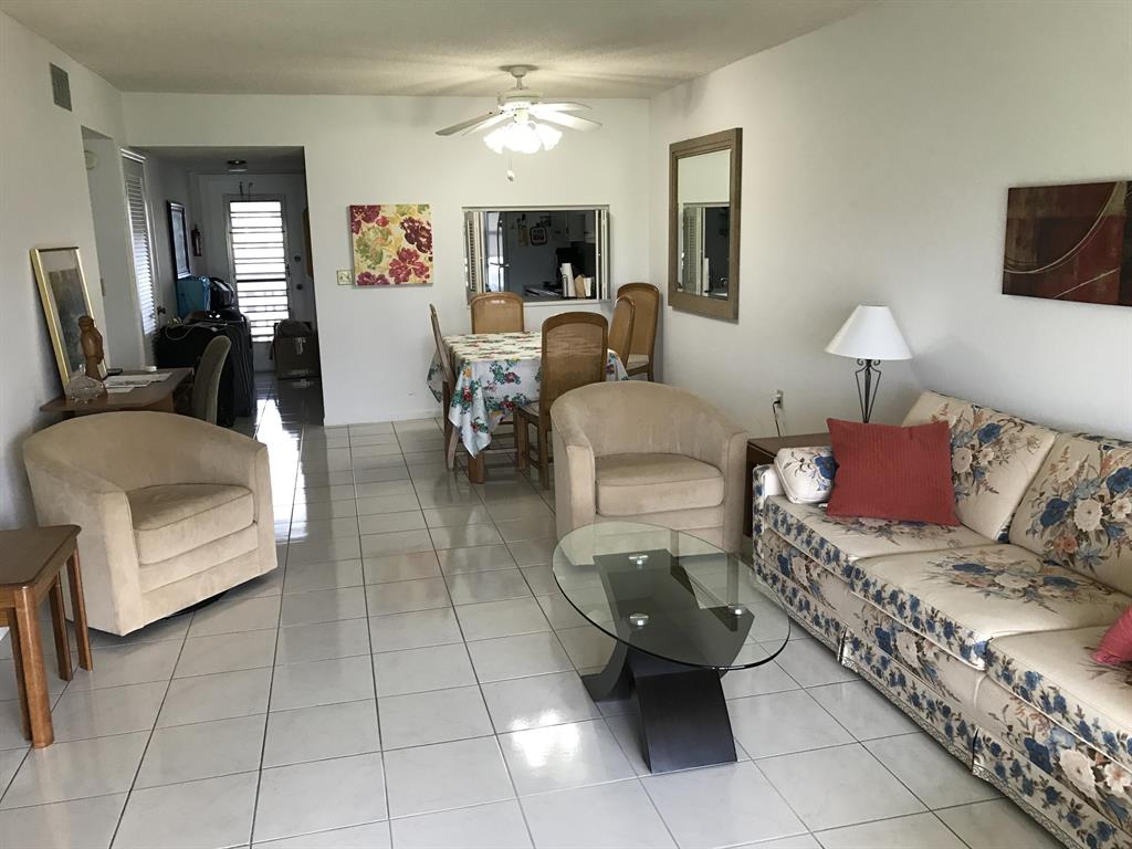 SANDALFOOT SOUTH ONE CONDO PT OF LTS 12, 33 AND 34 - Residential