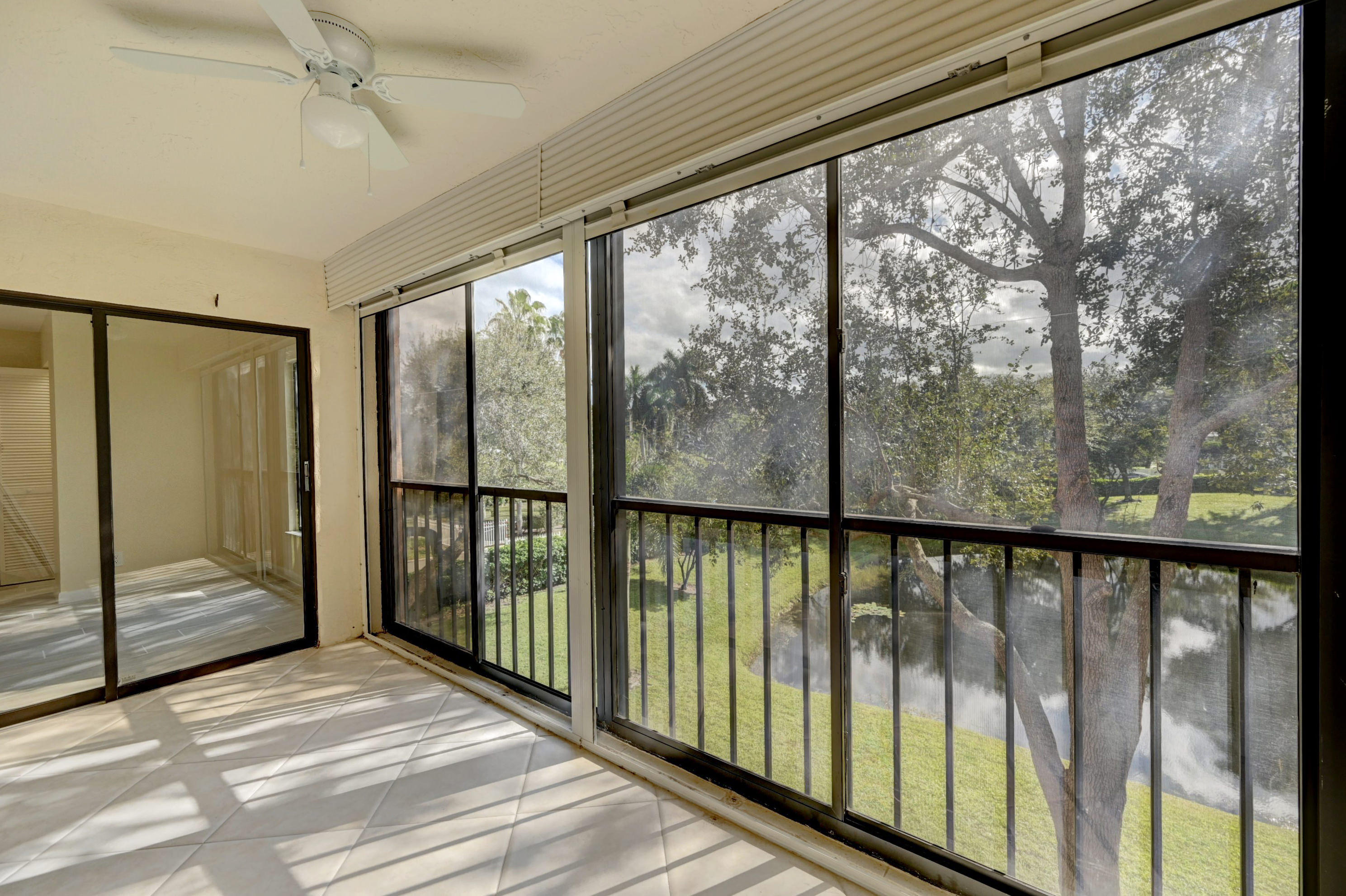 HUNTINGTON LAKES - Residential