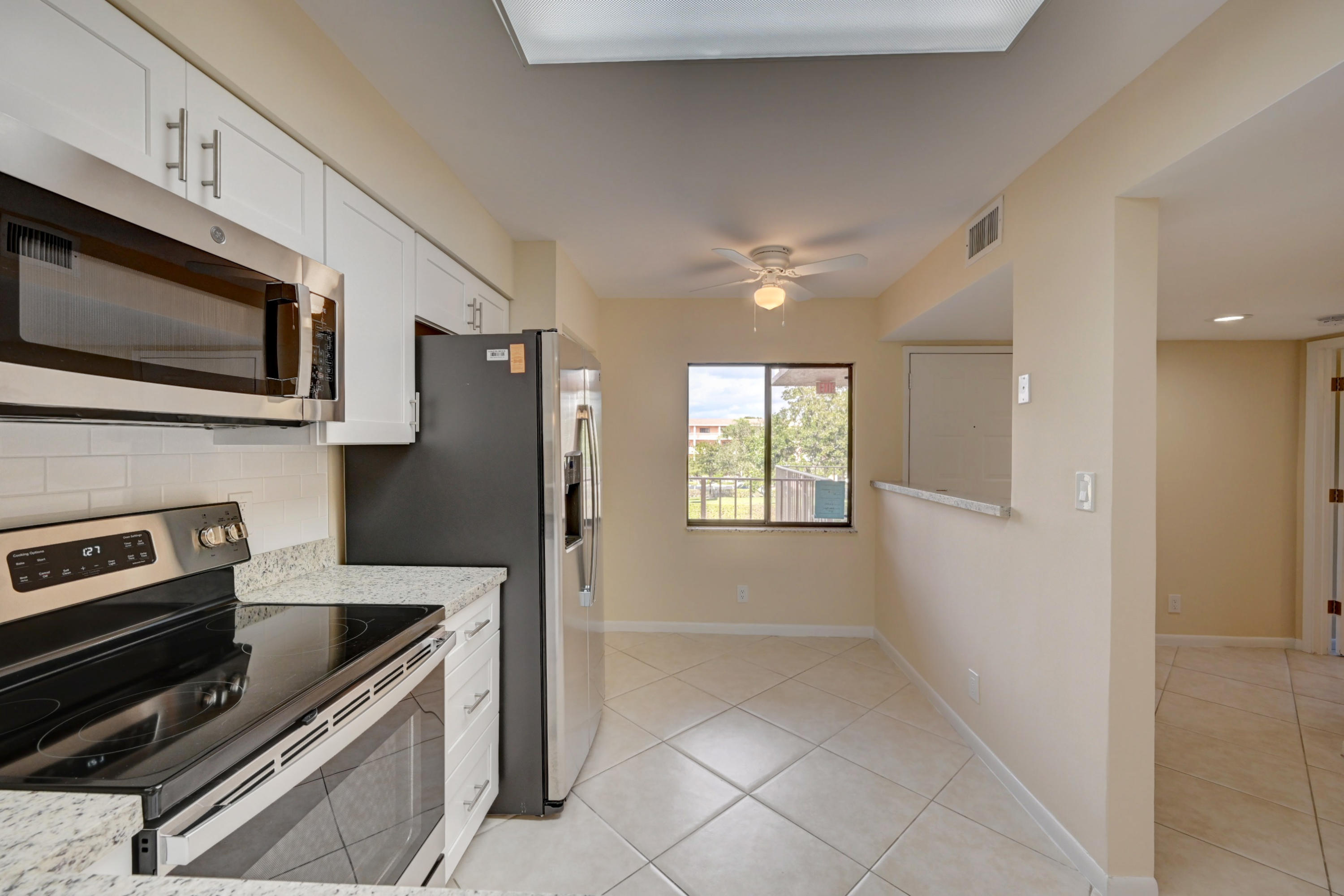 HUNTINGTON LAKES - Residential