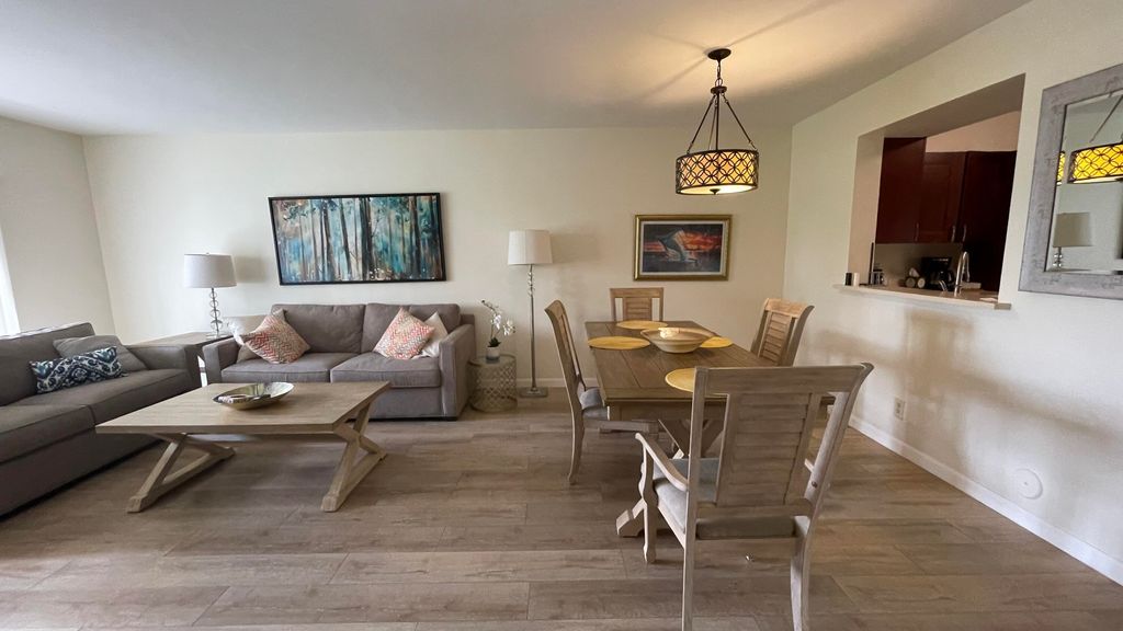 Photo of 7006 Huntington Lane #107, Delray Beach, FL 33446 (MLS # B26014530)