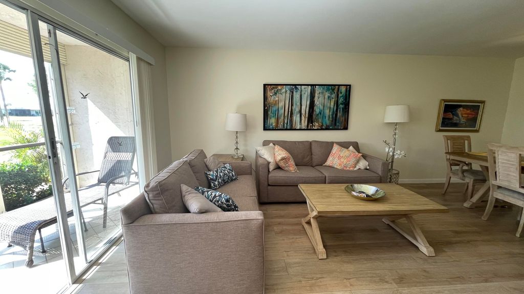 Photo of 7006 Huntington Lane #107, Delray Beach, FL 33446 (MLS # B26014530)