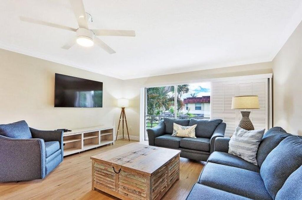 Photo of 717 S Us Highway 1 #510, Jupiter, FL 33477 (MLS # R11118482)