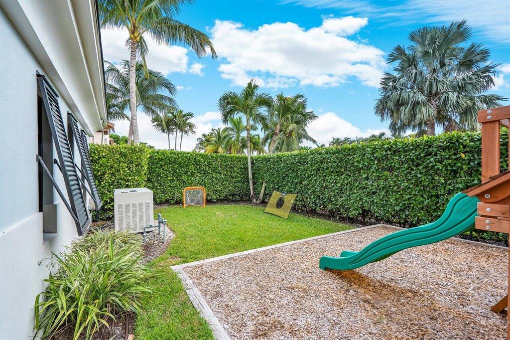 EDMOR ESTS ADD TO WPB IN - Residential