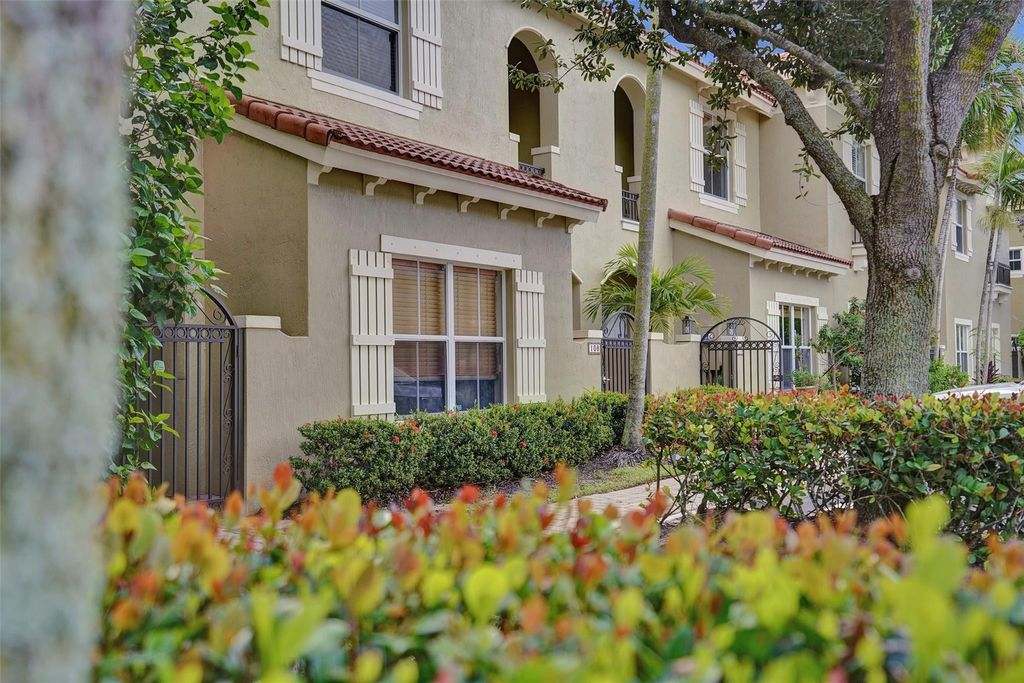 Photo of 110 Monterey Bay Drive #110, Boynton Beach, FL 33426 (MLS # F10462831)